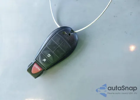 2011 Dodge Grand Caravan Express z USA, uszkodzony, nr VIN 2D4RN4DG9BR731948